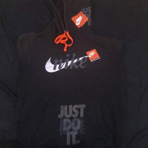nike hoodie
